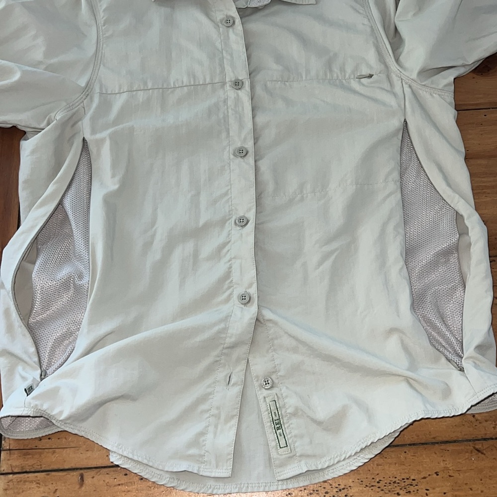 REI Co-op women’s button down shirt size L - Picture 8 of 11